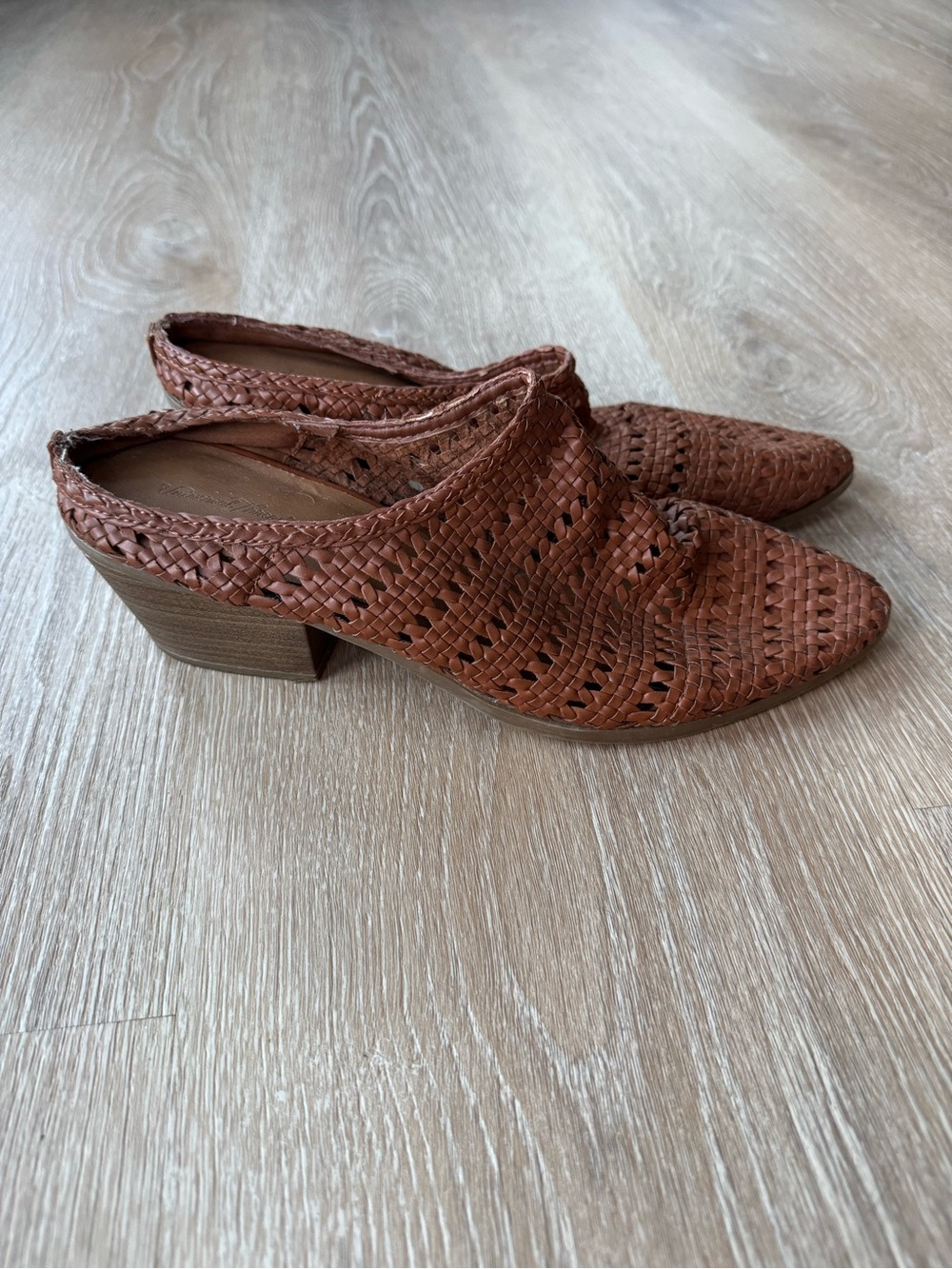 Kallie woven mules - Picture 2 of 5